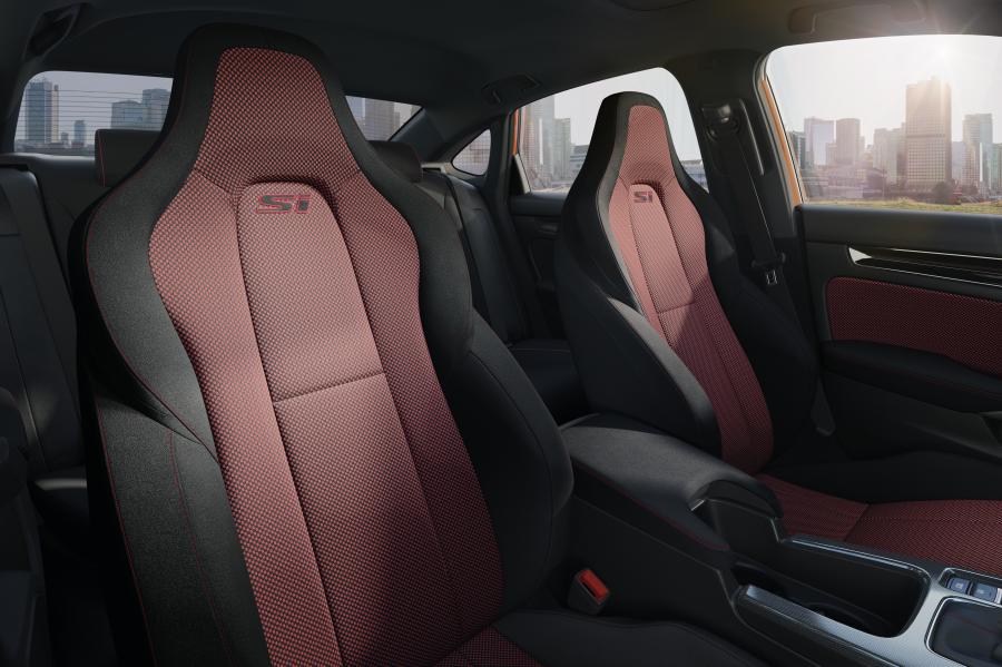 Интерьер Honda Civic Si 2021 года  (NA) (фото 6 из 14)